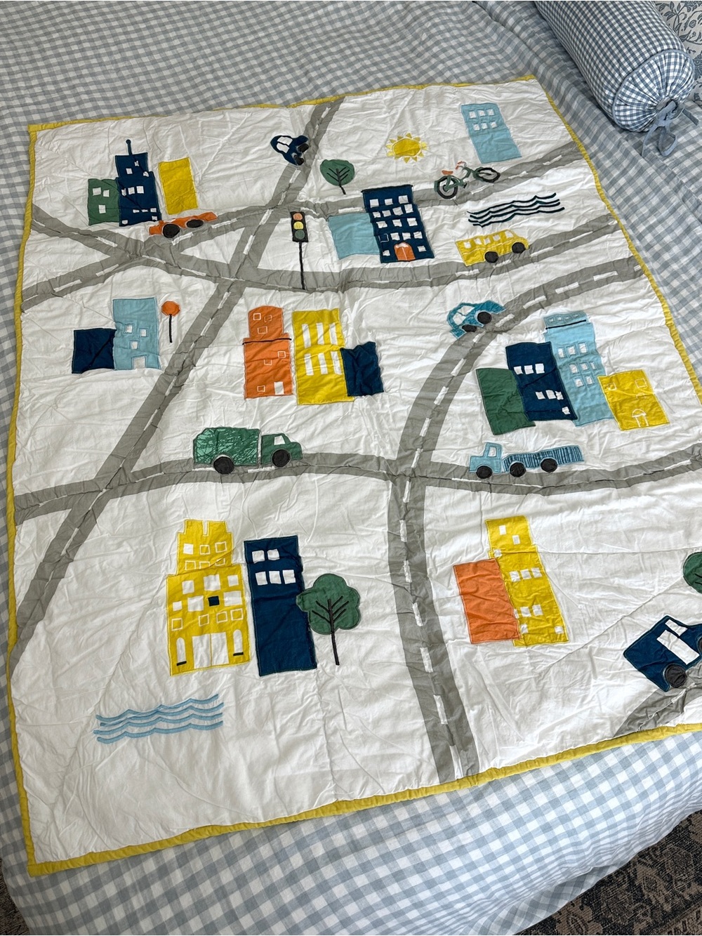 Crate & Kids Cityscape Baby Quilt